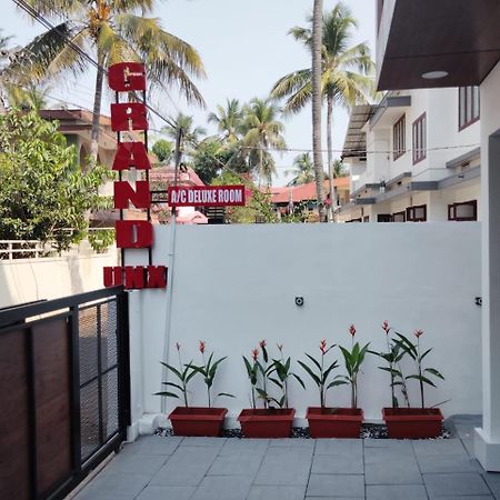 Grand Unx Hotel Kannur Luaran gambar